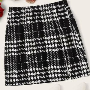 Plaid A-line mini skirt
